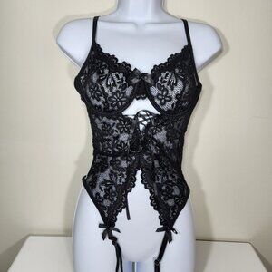 BNWOT Gorgeous black Underwired bodysuit top Lingerie size S teddy Babydoll